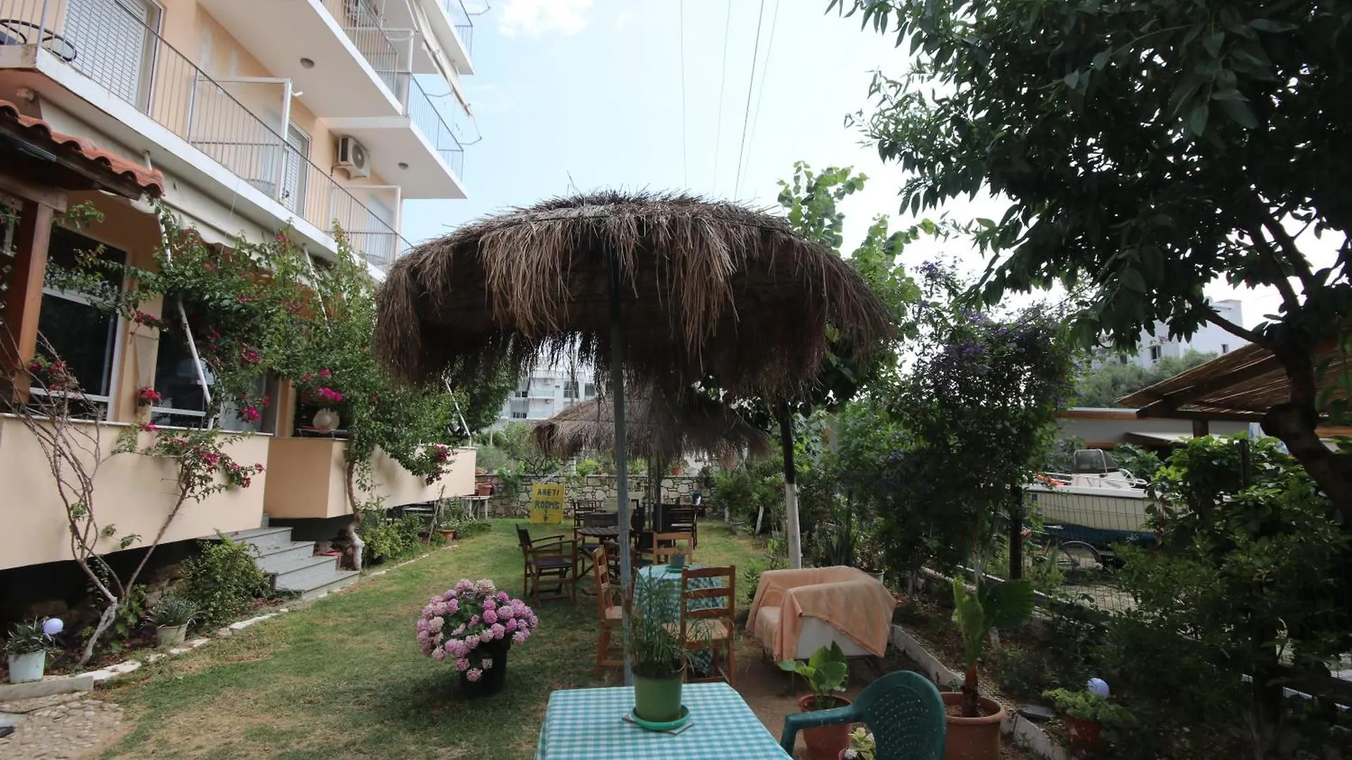 Ameli Apartments 히마레 알바니아